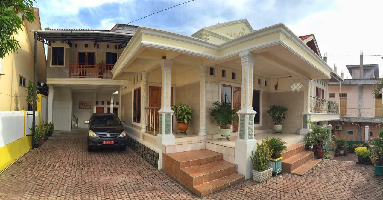 Pondok Simpang Tiga Сабанг Екстериор снимка