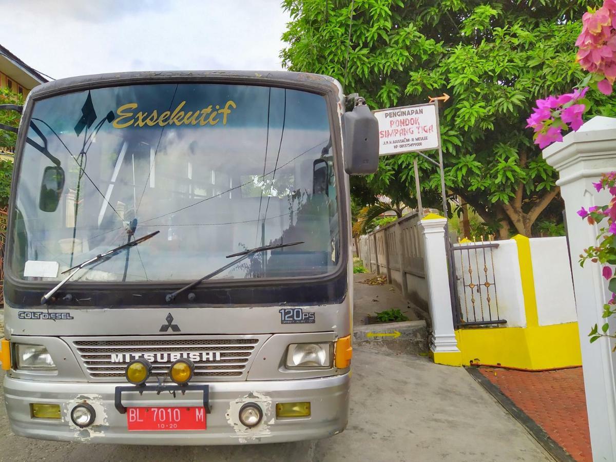 Pondok Simpang Tiga Сабанг Екстериор снимка